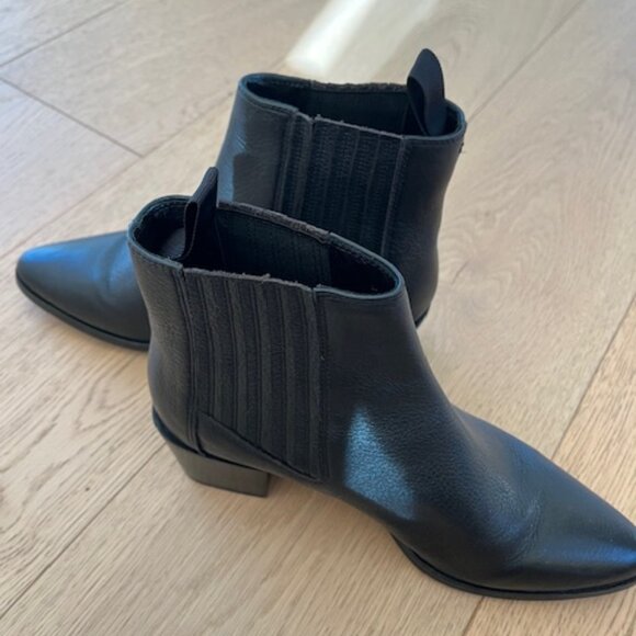 Rag and Bone Black Rover Bootie - size 39 - with box - Picture 3 of 6
